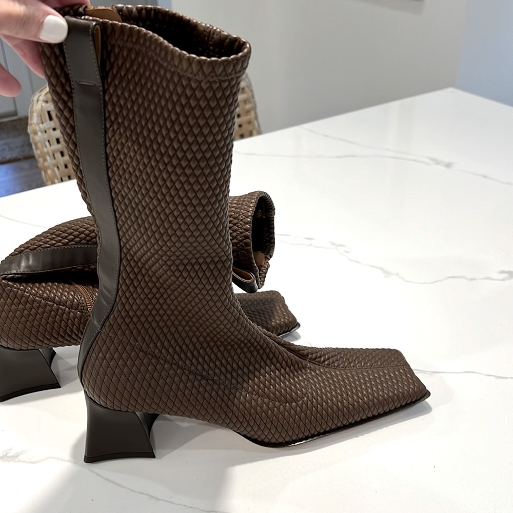Miista boots
